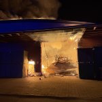 Großbrand einer Lagerhalle in Mannsdorf